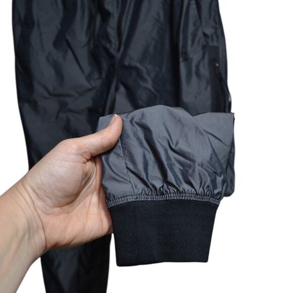 Nike Woman's T2 Woven Tech Small Deep Pewter Lightweight Athletic Jogger - Picture 6 of 10